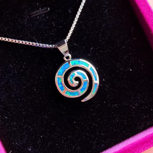 Moana Heart of the Ocean Necklace 🌊💙✨