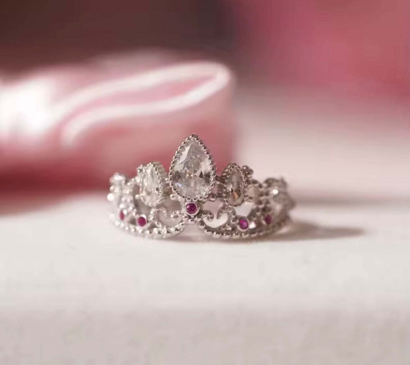 Rapunzel Crown Ring - Adjustable Golden Edition 👑✨
