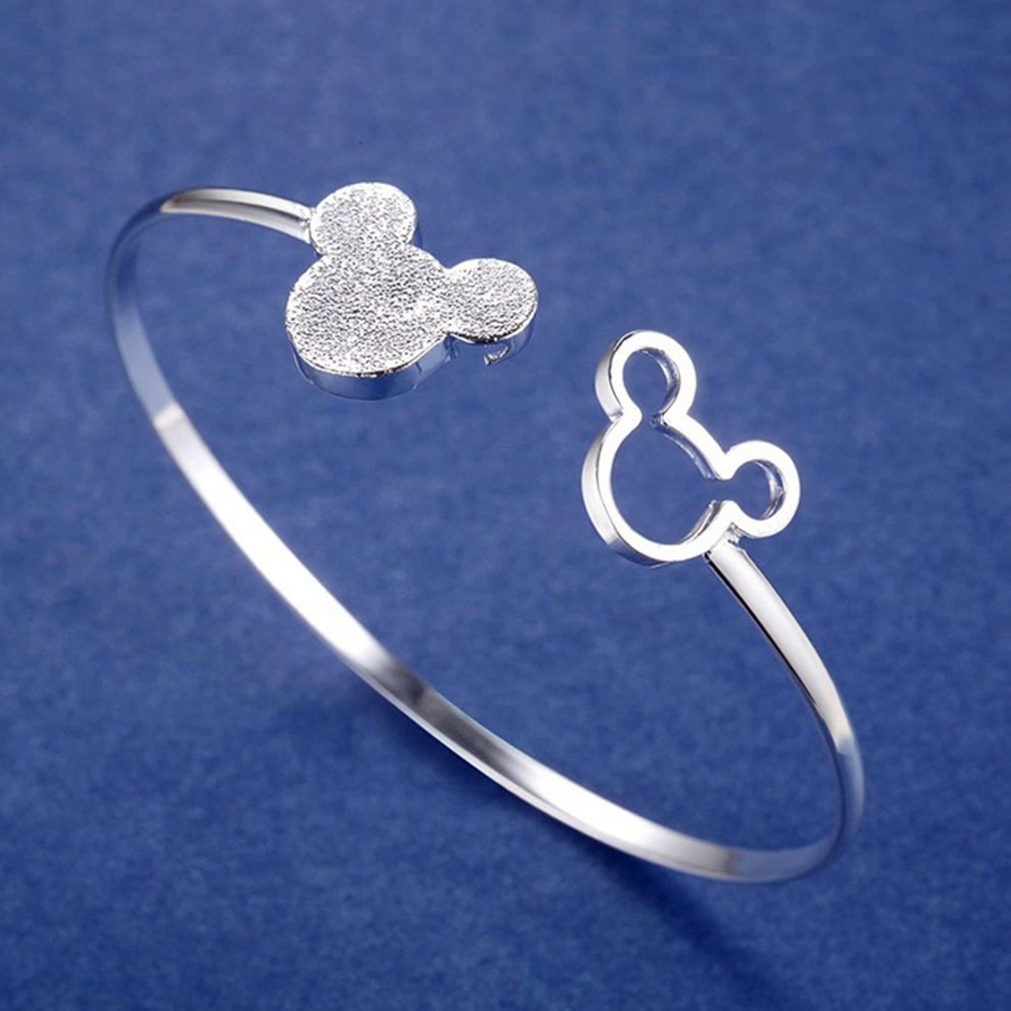 Mickey Mouse Enchanted Bracelet - Charm Edition ✨🐭