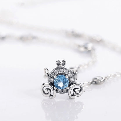 Cinderella Carriage Necklace ✨👑