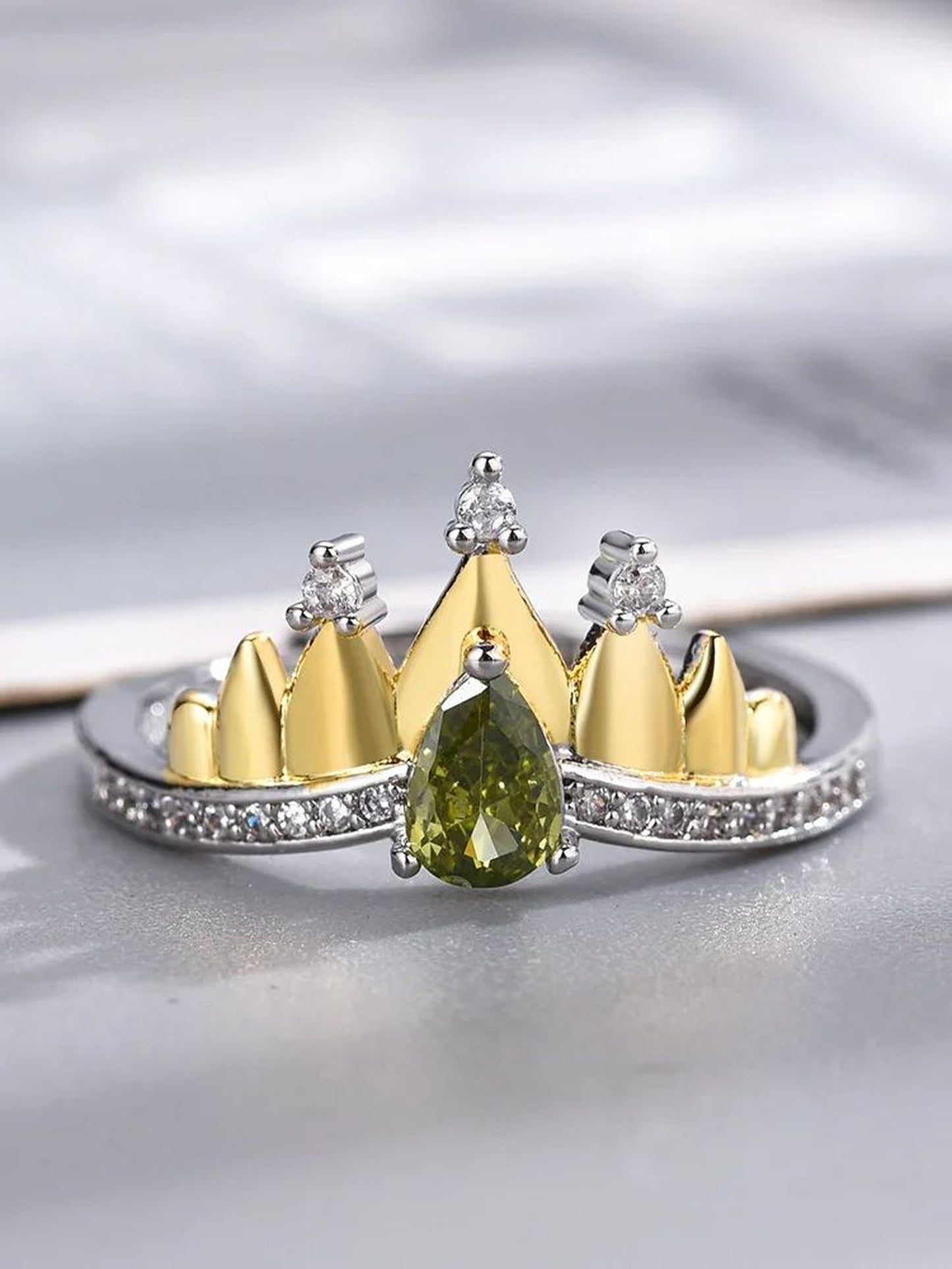 Tiana Crown Ring - The Princess & The Frog Edition 💚👑✨