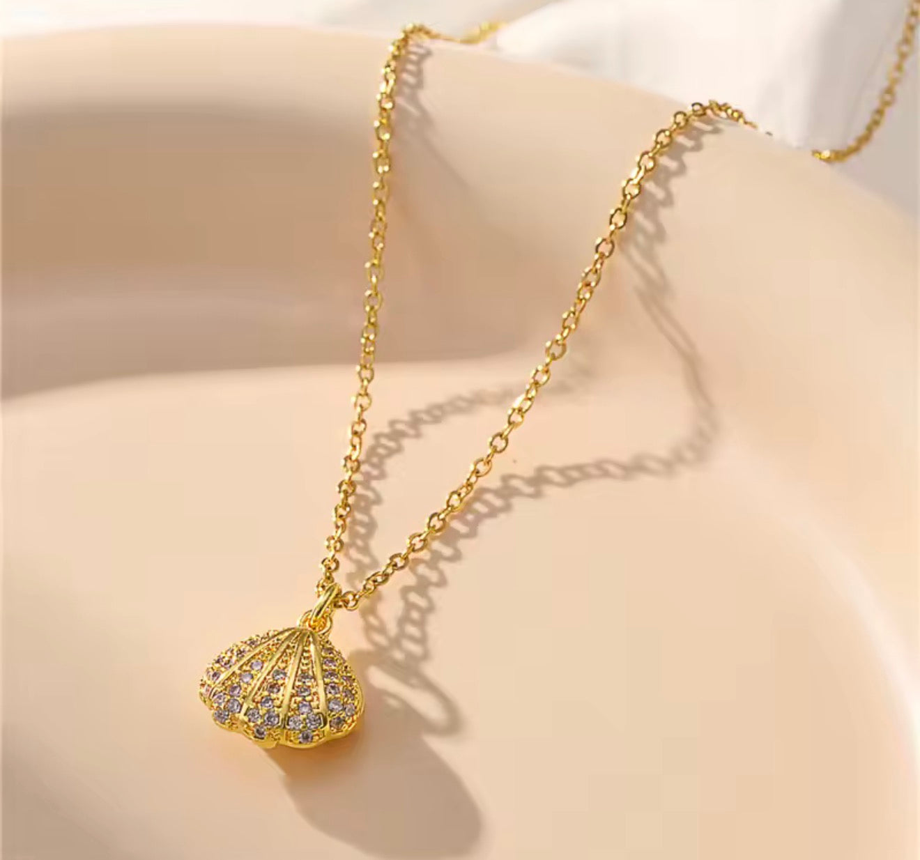 Ariel Enchanted Pearl Shell Necklace 🐚✨💙