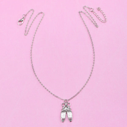 Barbie 12 Dancing Princesses Ballet Necklace 🩰✨💖