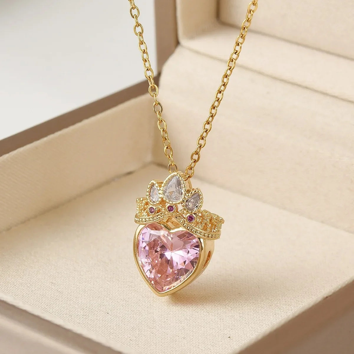 Barbie Princess Charm Heart Necklace 💖🎀✨