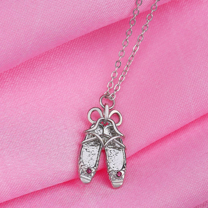 Barbie 12 Dancing Princesses Ballet Necklace 🩰✨💖
