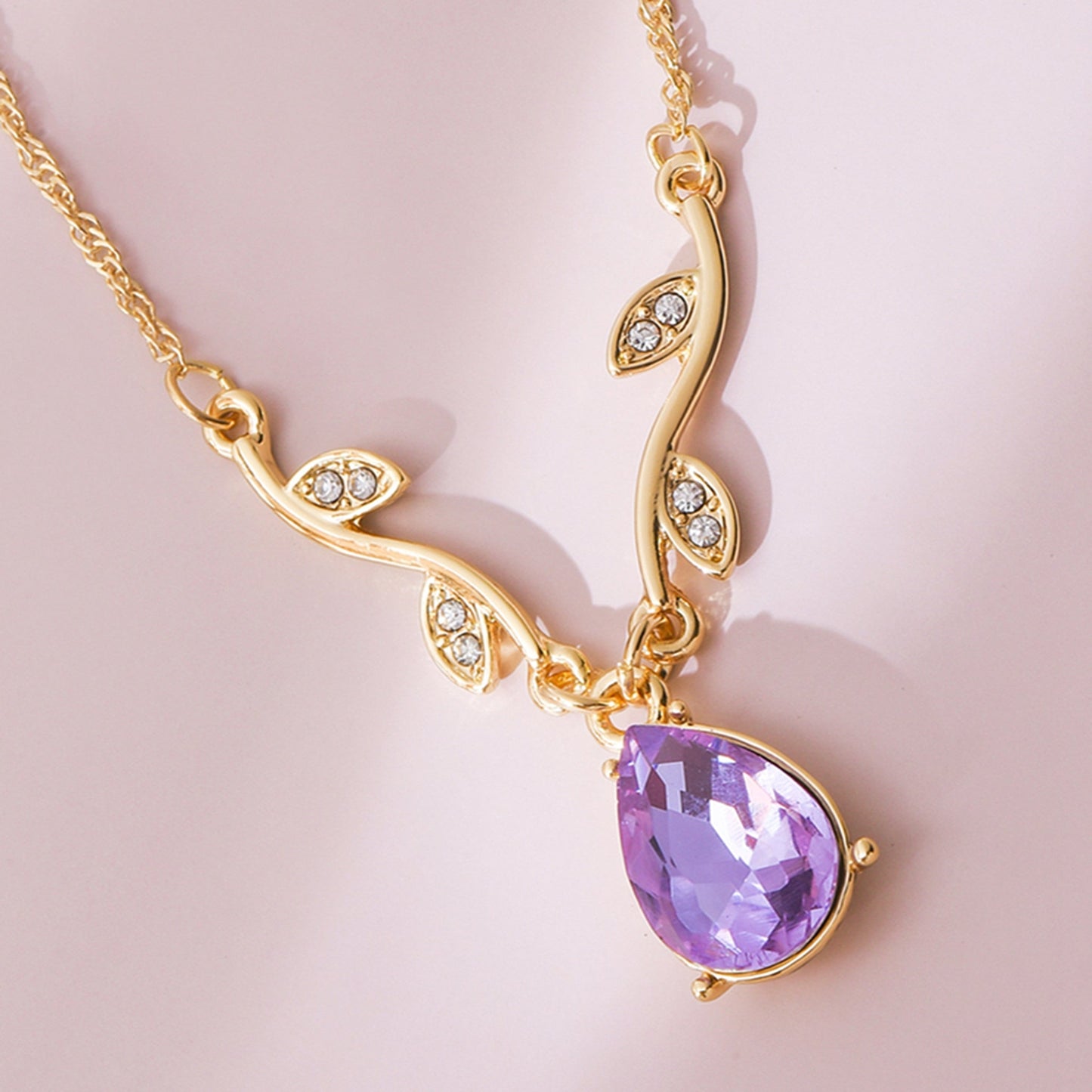 Barbie Island Princess Heart Necklace 💜🌺✨